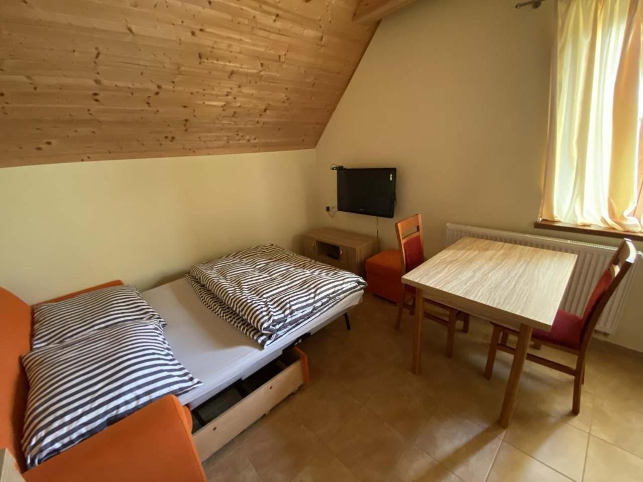 Apartmany F - Chata Svobodenka Dolni Moravice Экстерьер фото